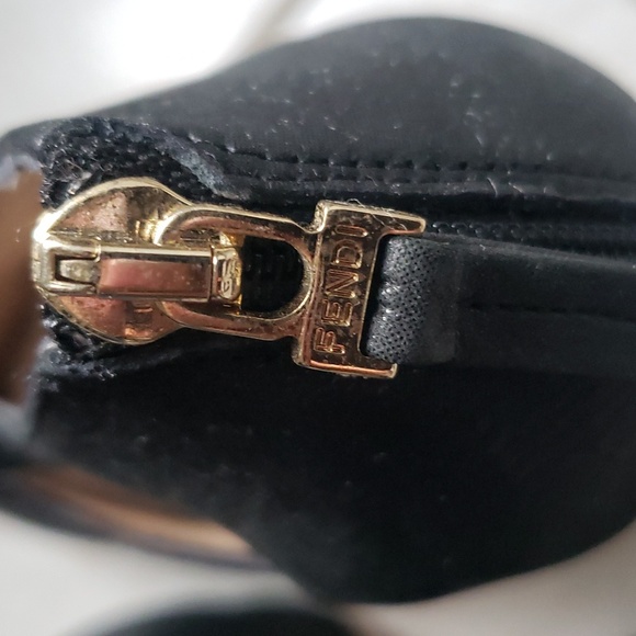 Fendi platform black booties... excellent.. Like new..size 37..authentic - Picture 4 of 9